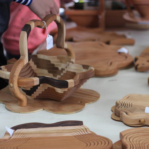 Wood baskets